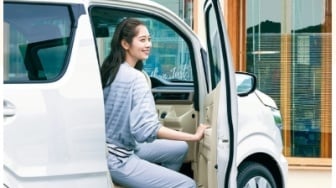 Senikmat Sedan Eropa, BBM Irit: Suzuki Wagon R 2025 Jadi Jagoan Baru di Perkotaan