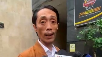 Disebut Roy Suryo Bisa Dipenjara Kasus Ijazah Palsu Jokowi, Kader PSI Dian Sandi Datangi Polda Metro