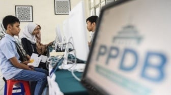 SPMB Jakarta 2025: Panduan Lengkap Pra-pendaftaran dan Syarat Sidanira