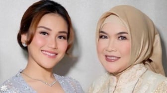 Semua Hasil Kerja Kerasnya Dipegang Ibu, Ayu Ting Ting Diwanti-wanti
