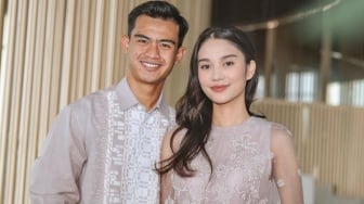Pamer Mesra di Tribun, Pratama Arhan dan Azizah Salsha Dicibir: Sok Kayak Ronaldo-Georgina!