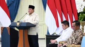 Istana Jelaskan Maksud Prabowo soal Dua Periode: Urusan Politik Ada Waktunya, Sekarang Fokus Kerja