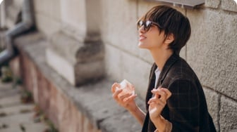 3 Rekomendasi Parfum Lokal Unisex Tahan Keringat, Wangi Seharian Tanpa Takut Bau Badan