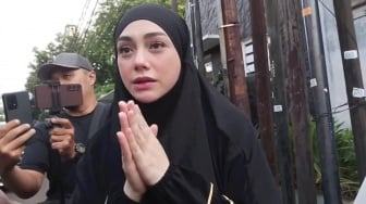 Jadi Tetangga, Celine Evangelista Kaget Suami Najwa Shihab Meninggal Dunia