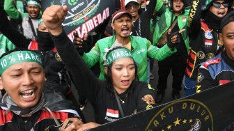 Di Balik Demo Ojol di Jakarta: Kisah Pelik Buyung Terjerat Kemiskinan hingga Pasrah Diceraikan Istri