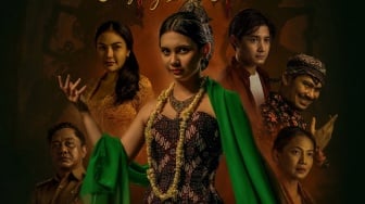 Nikita Mirzani Kembali ke Layar Lebar, Film Syirik Ungkap Misteri Desa dan Ilmu Hitam