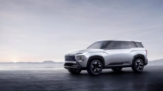 Mitsubishi DST Dipastikan Meluncur di Indonesia Tahun Ini, Xpander Hybrid Belum Jadi Prioritas