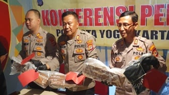 Remaja 16 Tahun Hancurkan Makam di Kotagede: Polisi Dalami Motif, Dugaan Gangguan Jiwa Jadi Sorotan