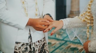 Selasa Pahing, Hari Baik atau Buruk untuk Pernikahan dan Hajatan? Ini Menurut Primbon Jawa