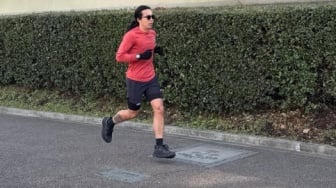 5 Rekomendasi Sepatu Running Lokal Favorit dr. Tirta, Nyaman Harga Ramah Kantong