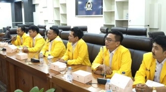 Ada Apa dengan Pekerja KAI? SP-KAI Bongkar Isu Kesehatan dan Keadilan di Depan DPR RI