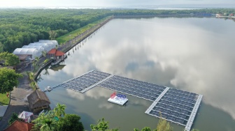 PLN IP Percepat Transisi Energi Bali Lewat PLTS Terapung Estetik di Muara Nusa Dua