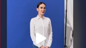 Luna Maya Mengaku Syok Setelah Nikahi Maxime Bouttier, Berharap Bisa Sabar
