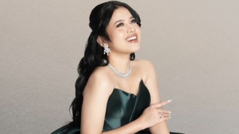 Juara Idol 2025, Jejak Digital Shabrina Leanor Viral Jualan Pempek dan Hijab