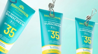 5 Rekomendasi Sunscreen untuk Kulit Berminyak: Ringan, Gak Bikin Kusam, Mulai Rp39 Ribuan
