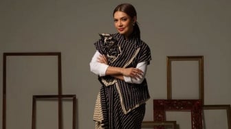 Berusaha Tegar Suami Meninggal, Najwa Shihab Sempat Bisikan Ini ke Pelayat yang Datang
