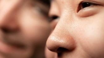 Urutan Skincare untuk Eksfoliasi Hidung Gradakan: Ini Produk Paling Jempolan