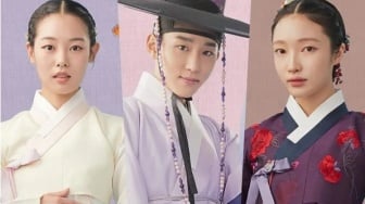 Drama Korea The First Night With The Duke Rilis Poster Pemeran Pendukung