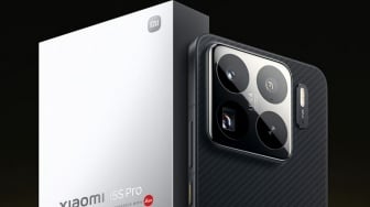 Xiaomi 15S Pro Resmi Rilis: Bawa Chip Anyar XRING 01, RAM 16 GB, dan Layar Premium