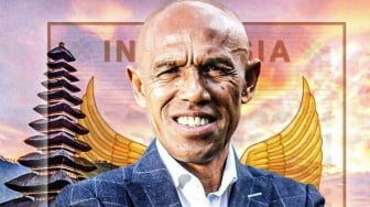 Berapa Tinggi Badan Simon Tahamata? Kepala Pemandu Bakat atau Head of Scouting Timnas Indonesia