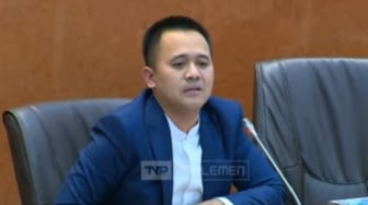 Mufti Anam Geram Budi Arie Batalkan Rapat dengan Komisi VI DPR Hari Ini: Jangan Lihat Baju Kami PDIP