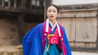 Debut Genre Saeguk, Ji Hye Won Akui Terpesona dengan Dualitas Hwa Seon