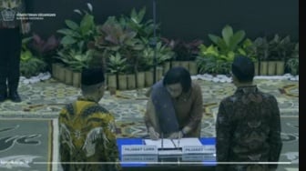Bimo Wijayanto Dipilih Prabowo Jadi Bos Pajak Baru, Sri Mulyani: Yang Tabah Pak Suryo!
