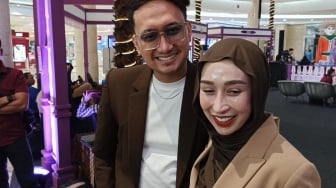 Digugat Nikita Mirzani Rp 100 Miliar, Reza Gladys dan Suami: Kita Punya Allah