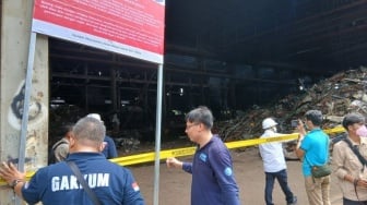 Pabrik Peleburan Baja di Tangerang Disetop Menteri LH, Diduga Cemari Udara