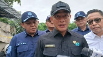 Ada 23 Titik Pencemaran Lingkungan di Sungai Cirarab Tangerang, Menteri LH Tindak 5 Perusahaan