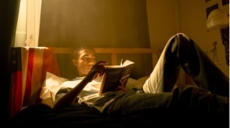 Sudah Baca Buku Self-Improvement, Tapi Kenapa Hidup Masih Berantakan?