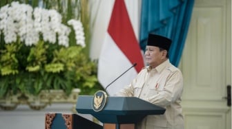 Janji Mundur atau Strategi Pencitraan? Membaca Ulang Pernyataan Prabowo