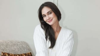 Luna Maya Lebih Pilih Sunblock yang Tinggalkan Noda Putih di Muka: Bikin White Cast tapi Aman