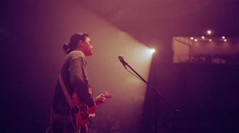 Gangga Kusuma Soroti Rasa Rindu pada Mantan Lewat Melodi Segar Blue Jeans