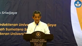 Sumsel Pekan Ini: Civitas FK Unsri Serukan Evaluasi Menkes, Siswa SMK Demo Guru Cabul