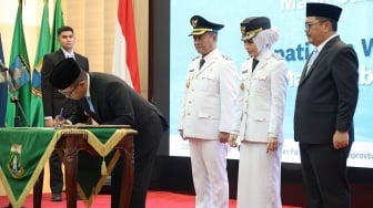 Resmi Jadi Bupati Serang, Ratu Zakiyah Janji Segerakan Insentif Guru Ngaji
