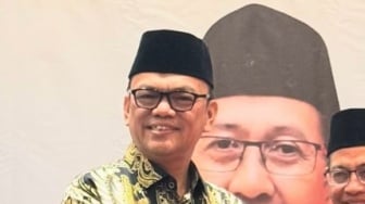 Detik-Detik Emosional Joncik-Arifai Saat MK Tolak Gugatan Pilkada Empat Lawang