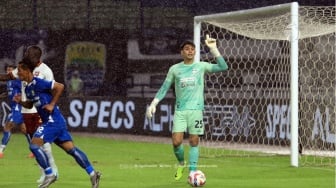 Nadeo Argawinata Bersyukur Bisa Bersaing dengan Kiper Asing di BRI Liga 1