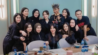 Foto Bareng Selebgram Diduga LGBT, Nagita Slavina dan Syahnaz Sadiqah Tuai Pro Kontra