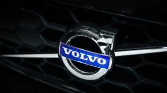 Volvo PHK 3.000 Karyawan, Efek Tarif Trump dan Lesunya Pasar Mobil Listrik