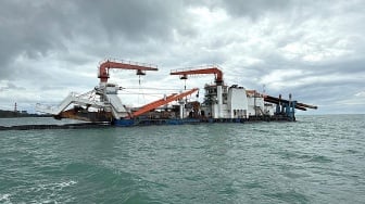 Kapal Keruk Tiba, Pelindo Segera Lakukan Normalisasi Alur Pelayaran Pelabuhan Pulau Baai Bengkulu