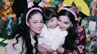 Krisdayanti dan Ashanty Kompak Dukung Ameena Tampil di Sekolah, Sikap Geni Faruk Dipertanyakan