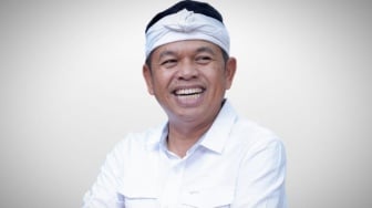 Rumah Dedi Mulyadi Dua Kali Dikirimi Ular King Cobra, Diletakkan di Pintu Gerbang