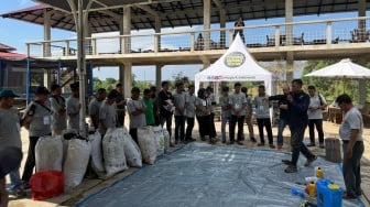 Puluhan Petani Kumpul di Indragiri Hulu, Bikin Pupuk Organik dari Limbah Sawit