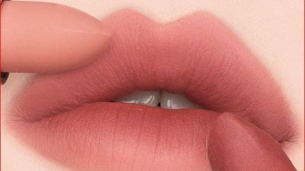 Rekomendasi Merek Lipstik Untuk Ombre Viral Harga di Bawah Rp 100 Ribu