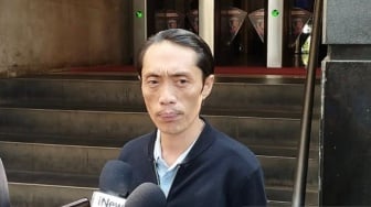 Kembali Diperiksa Kasus Ijazah Jokowi, Dian Sandi Bawa Flashdisk Misterius, Apa Isinya?
