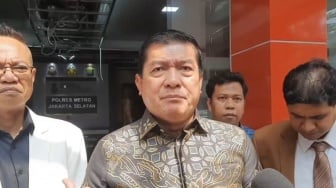 Siap Bongkar Borok Roy Suryo dkk ke Polisi, Silfester Matutina: Seenaknya Bunuh Karakter Pak Jokowi