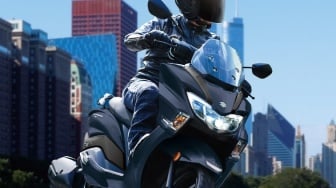 Pesona Motor Matic Suzuki Bermesin Kecil, Harga Setara Yamaha XMAX Bekas