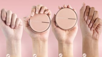 8 Rekomendasi Cushion dengan SPF 50: Makeup Cantik Anti Belang, Mulai Rp89 Ribuan