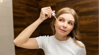 7 Rekomendasi Serum Mengandung Kolagen, Ampuh Cegah Penuaan Dini Mulai Rp20 Ribuan